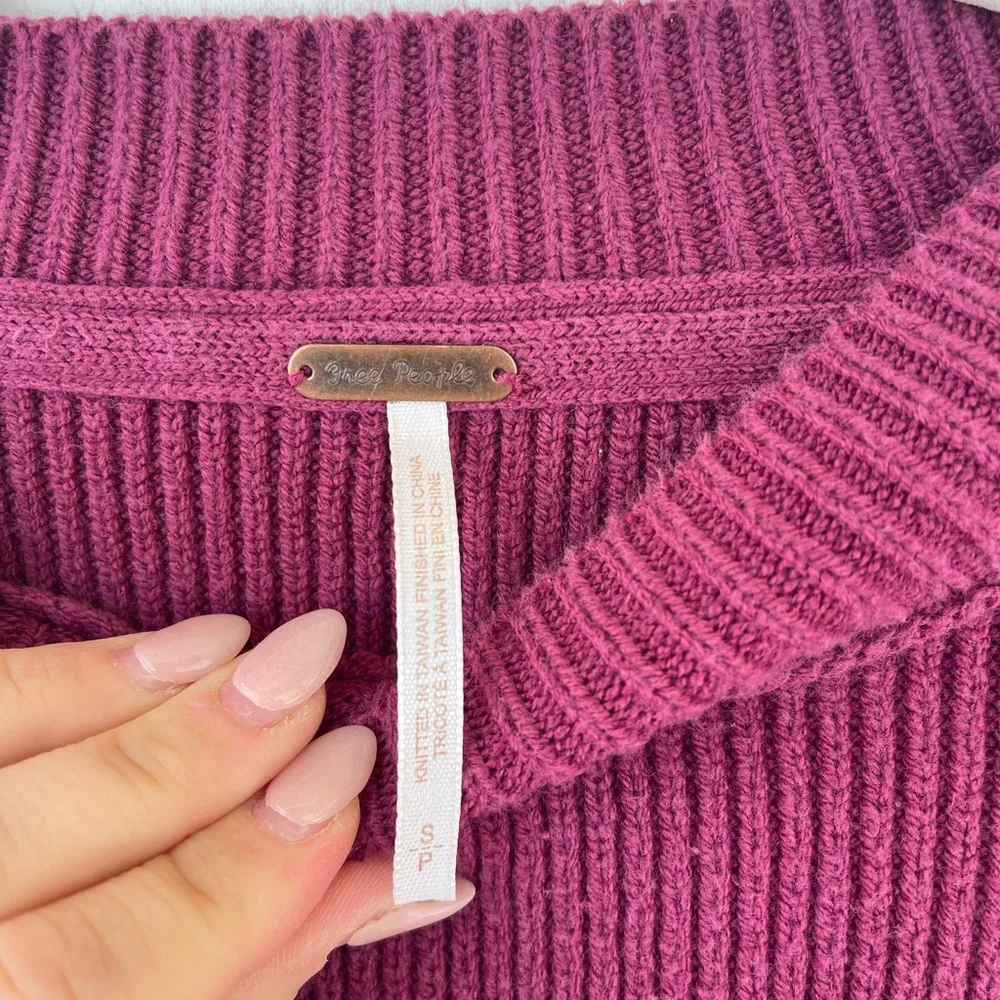 Free People Oversized Sweater - Picture 3 of 3